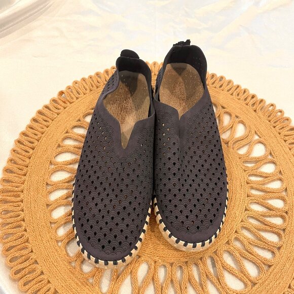 Ilse Jacobsen Tulip 139 Navy Blue Perforated Slip On Shoes Size EU 40 - Picture 4 of 11